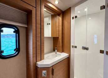 Rent a catamaran in Marina di Portisco - Bali 4.6 2024