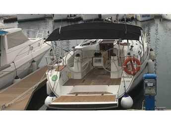 Rent a sailboat in Kavala - Marina Perigialiou - Bavaria 40 Cruiser