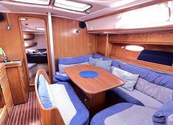Rent a sailboat in Kavala - Marina Perigialiou - Bavaria 39 Cruiser