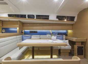 Rent a sailboat in Anse Marcel Marina (Lonvilliers) - Dufour 460 GL