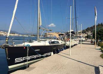 Chartern Sie segelboot in Port Zakinthos - Oceanis 40