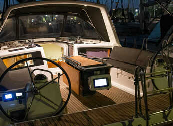 Rent a sailboat in Kavala - Marina Perigialiou - Oceanis 48