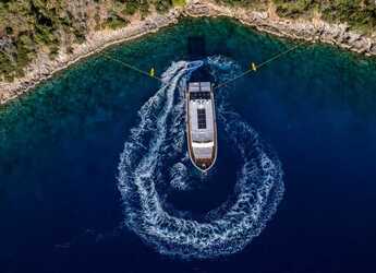 Rent a yacht in Ece Marina - Motoryacht Lila Trawler