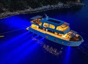 Rent a yacht in Ece Marina - Motoryacht Lila Trawler