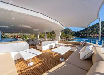 Rent a yacht in Ece Marina - Motoryacht Lila Trawler