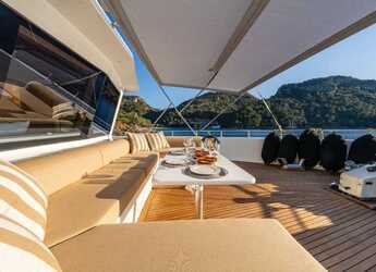 Rent a yacht in Ece Marina - Motoryacht Lila Trawler