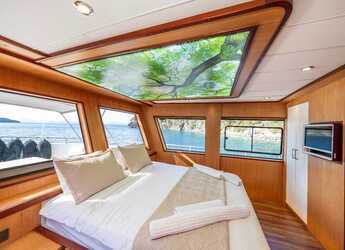 Rent a yacht in Ece Marina - Motoryacht Lila Trawler