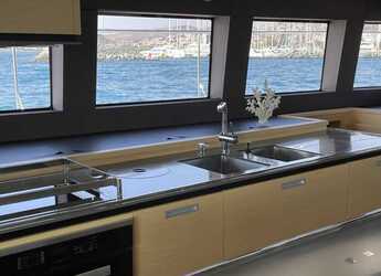 Louer catamaran à moteur à Lavrion Marina - Lagoon 630 Powercat LUX