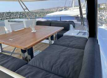 Louer catamaran à moteur à Lavrion Marina - Lagoon 630 Powercat LUX