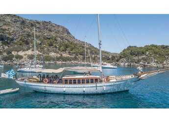 Rent a schooner in Mandraki - Gulet