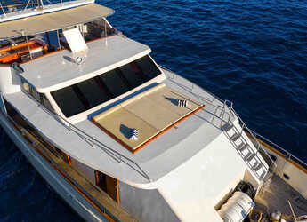 Rent a yacht in Rijeka - Motoryacht Korab
