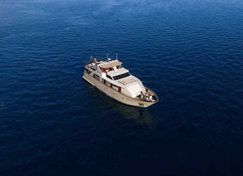 Rent a yacht in Rijeka - Motoryacht Korab