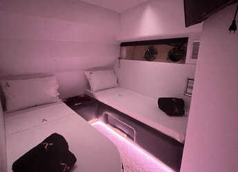 Chartern Sie yacht in Mikrolimano Port - Posillipo Tobago 47