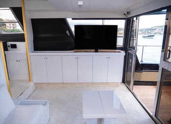 Chartern Sie yacht in Mikrolimano Port - Posillipo Tobago 47