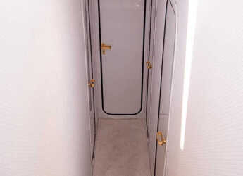 Chartern Sie yacht in Mikrolimano Port - Posillipo Tobago 47