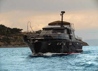 Chartern Sie yacht in Mikrolimano Port - Posillipo Tobago 47