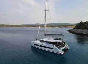 Rent a catamaran in Veruda - Fountaine Pajot FP 41 Quatuor 3