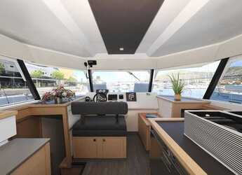 Chartern Sie motorkatamaran in Trogir (ACI marina) - Fountaine Pajot MY 37
