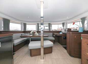 Alquilar catamarán en Marina Hramina - Lagoon 42 - 4 + 2 cab.