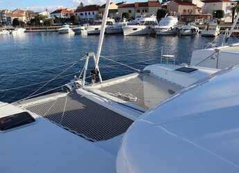 Alquilar catamarán en Marina Hramina - Lagoon 42 - 4 + 2 cab.