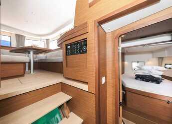 Alquilar catamarán en Marina Hramina - Lagoon 42 - 4 + 2 cab.