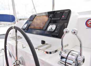 Alquilar catamarán en Marina Hramina - Lagoon 42 - 4 + 2 cab.