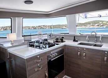 Alquilar catamarán en Port d'Aiguadolç - Bali 4.4 3 cab