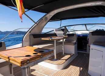 Louer bateau à moteur à Port Adriano - Bavaria Sport 360 Open