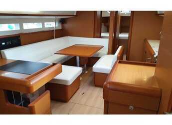 Rent a sailboat in D-Marin Marina Lefkas - Sun Odyssey 519