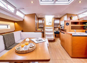 Chartern Sie segelboot in Nea Peramos - Sun Odyssey 490 4 cabins
