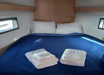 Rent a sailboat in Cecina - Bavaria C42