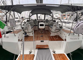 Rent a sailboat in Cecina - Bavaria C42