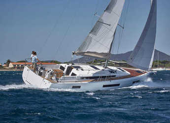 Rent a sailboat in ACI Jezera - Sun Odyssey 440 - 4 cab.
