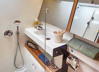 Rent a sailboat in ACI Jezera - Sun Odyssey 440 - 4 cab.