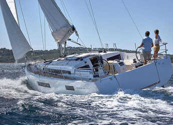 Rent a sailboat in ACI Jezera - Sun Odyssey 440 - 4 cab.