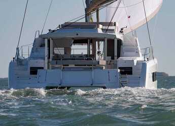 Rent a catamaran in Paros Marina - Bali 4.4