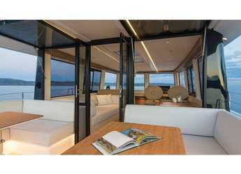 Chartern Sie motorboot in Ornos bay - Omikron OT60