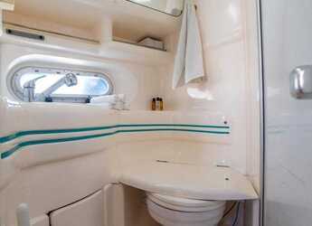 Chartern Sie motorboot in Ornos bay - Sealine S37