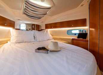 Chartern Sie motorboot in Ornos bay - Sealine S37