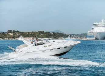 Chartern Sie motorboot in Ornos bay - Sealine S37