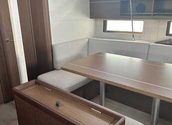 Chartern Sie segelboot in Port Gocëk Marina - Oceanis 46.1