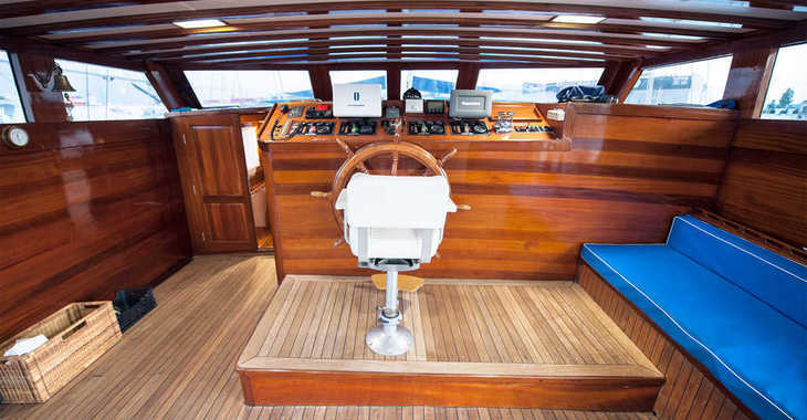Chartern Sie segelboot in Marina Ibiza - Goleta Turca