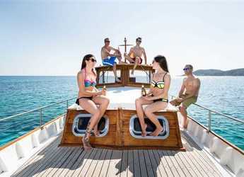 Chartern Sie motorboot in Marina Ibiza - Artesanal