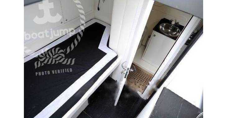 Rent a yacht in Marina Botafoch - Conam 600 HT Sport