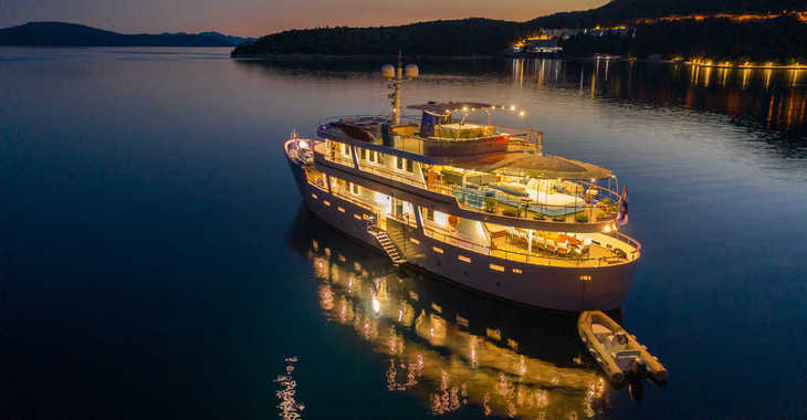Rent a yacht in ACI Marina Dubrovnik - Aegian Yachts 