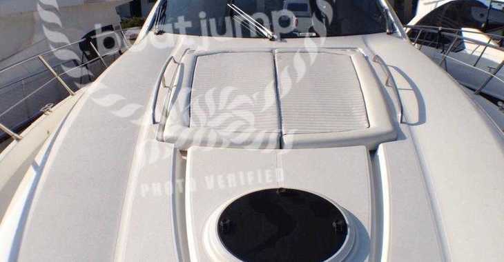 Chartern Sie yacht in Marina Ibiza - Sunseeker Predator 62
