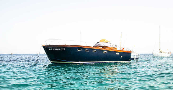 Chartern Sie segelboot in Marina Botafoch - Patrone Moreno 42