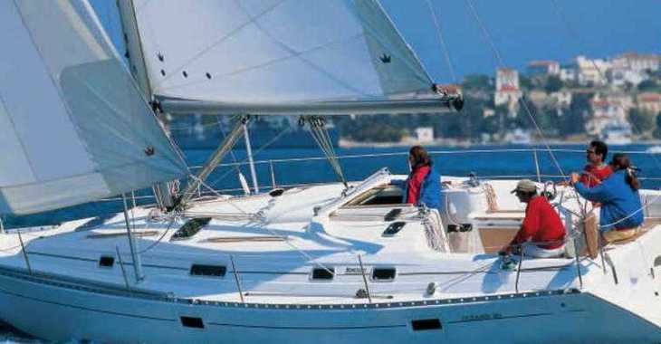 Alquilar velero en Port Olimpic de Barcelona - Beneteau Oceanis Clipper 361