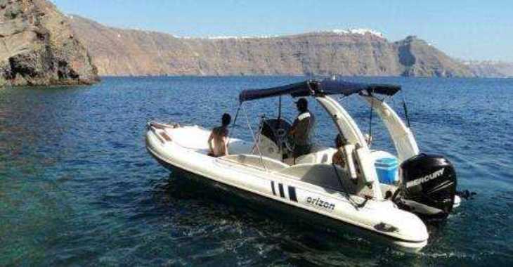 Chartern Sie motorboot in Vlychada Marina - SP/B Explorer Elite