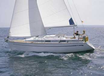Rent a sailboat in Santander - Bavaria 31
